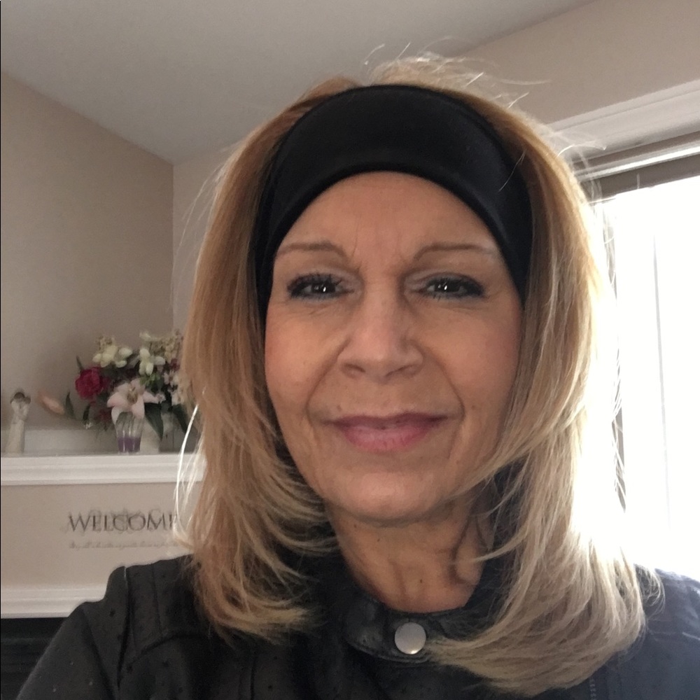 Happy Holidays from Christine, this sites Posher.